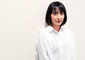 奥菜恵　オッドアイ에 대한 이미지 검색결과